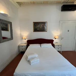 Residenza D'epoca Historia Luxury Boutique Флоренция