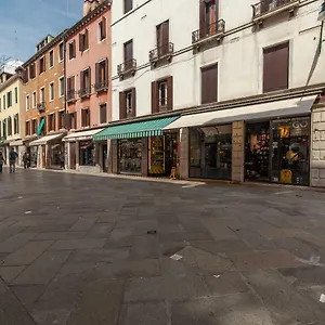 Ca' D'oro Design Italia